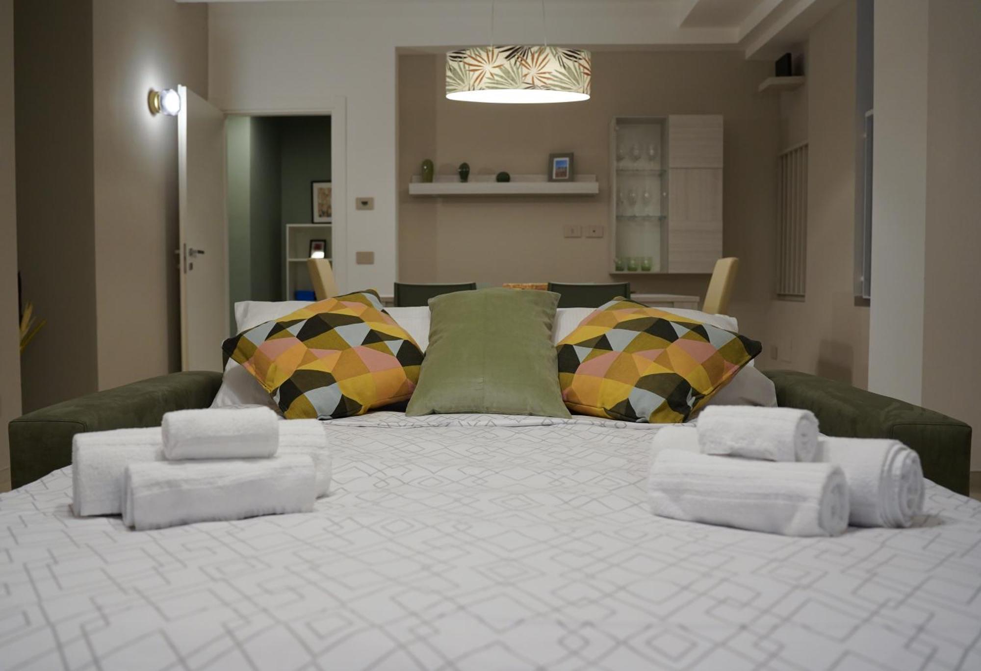 Monumentale M5 Apt - 6 Ospiti & Famiglie Con 2 Bagni E Suite Milan Bagian luar foto